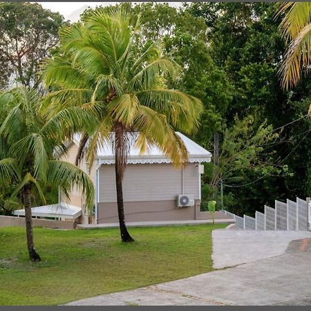 Appartement d'une chambre avec vue sur la mer piscine partagee et balcon a Fort de France a 4 km de la plage Extérieur photo